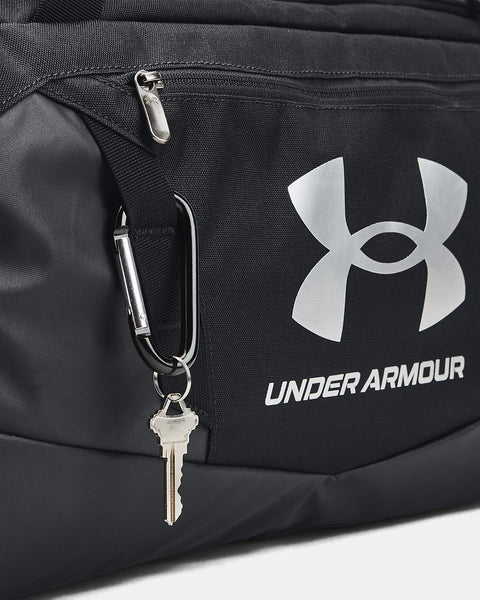 UA Undeniable 5.0 Duffle S Schwarz | Metallic Silver