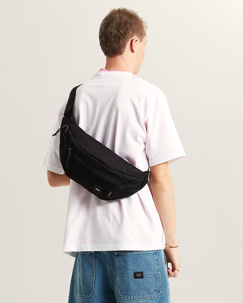 Ward Cross Body Pack Black