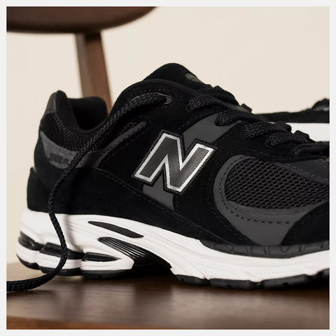 New Balance 2002R Black M2002RBK