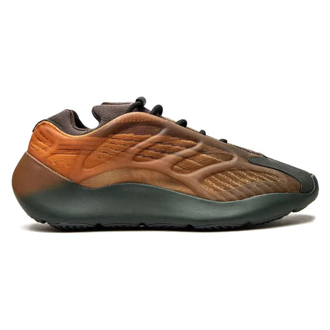 Yeezy 700 V3 Copper Fade