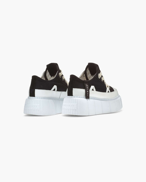 Matilda Canvas Black