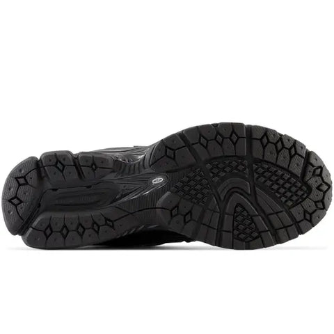 New Balance 1906R Triple Black M1906RCH